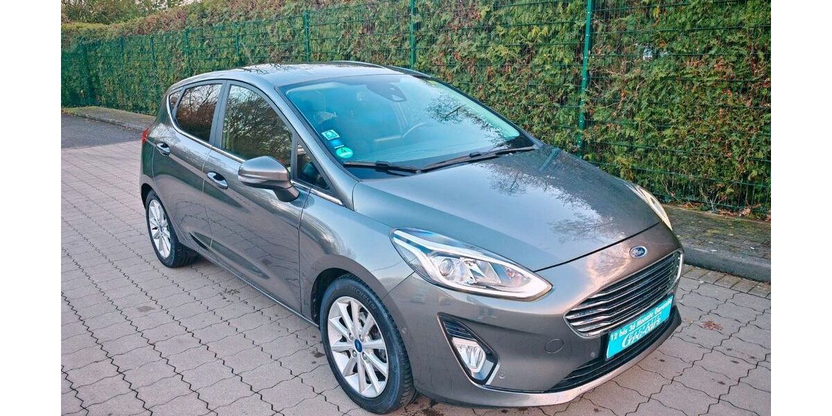 Ford Fiesta 93.900 km 8.450 &euro; Gelsenkirchen 45892