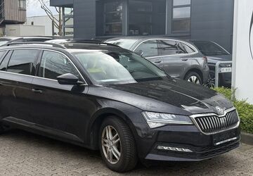 Skoda Superb 107.809 km 21.350 &euro; Krefeld 47805