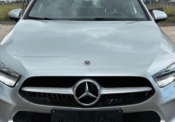 Mercedes-Benz A 180 87.703 km 18.490 &euro; Duisburg 47169