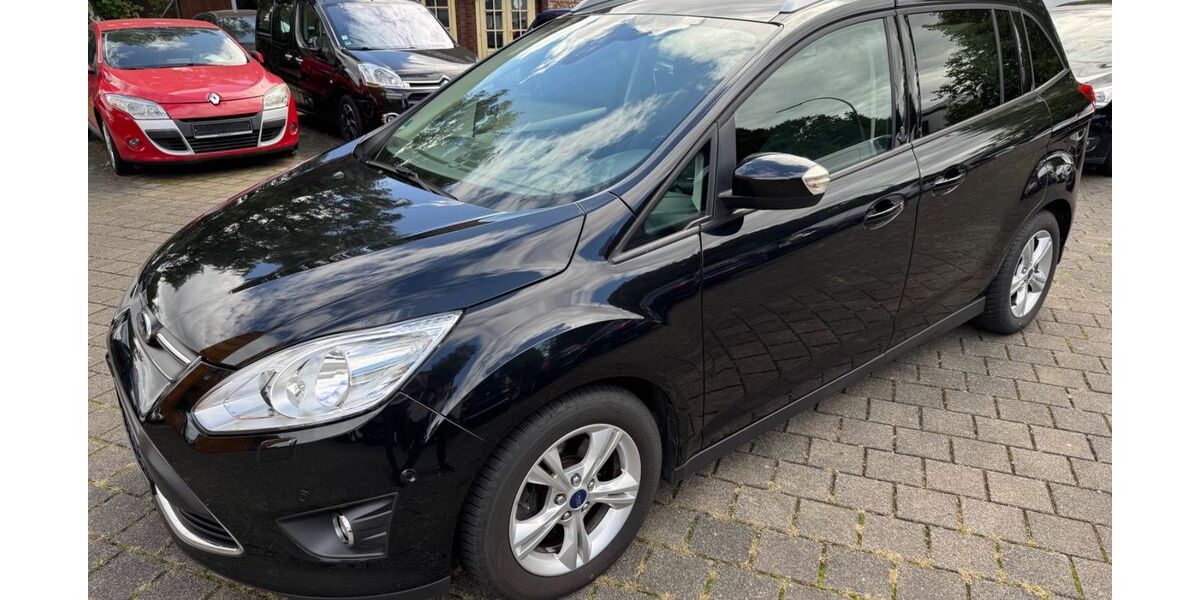 Ford Grand C-Max 118.000 km 6.750 &euro; Neuss 41462