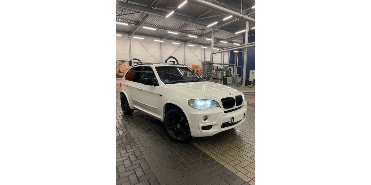 BMW X5 309.000 km 9.850 &euro; Essen 45143
