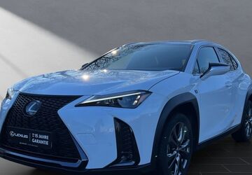 Lexus UX 31.928 km 33.490 &euro; Wesel 46485