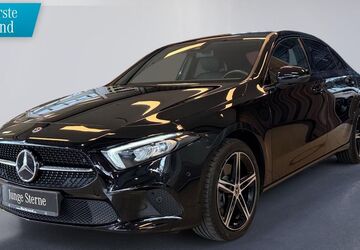 Mercedes-Benz A 250 47.823 km 28.590 &euro; Krefeld 47800