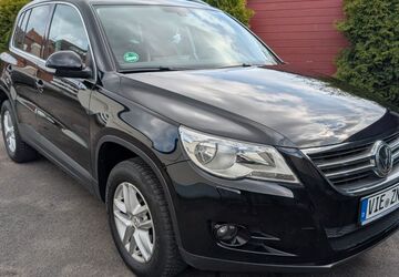 VW Tiguan 105.000 km 9.999 &euro; Willich 47877