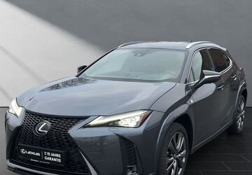 Lexus UX 65.904 km 39.950 &euro; Wesel 46485