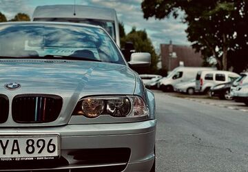 BMW 318 183.000 km 2.500 &euro; Duisburg 47198