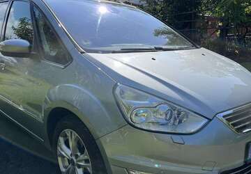 Ford Galaxy 232.000 km 6.500 &euro; Krefeld 47807