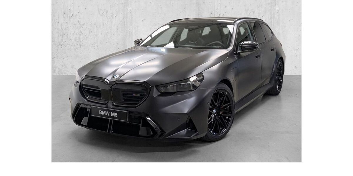 BMW M5 14.900 km 131.980 &euro; Düsseldorf 40595