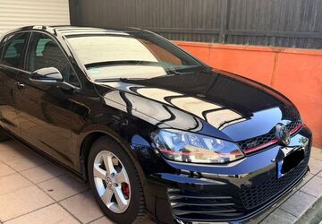 VW Golf 72.368 km 15.900 &euro; Düsseldorf 40227