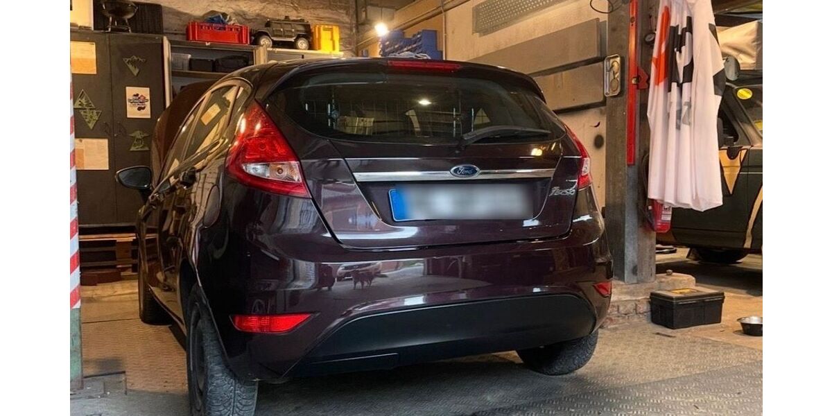 Ford Fiesta 174.000 km 3.499 &euro; Velbert 42551