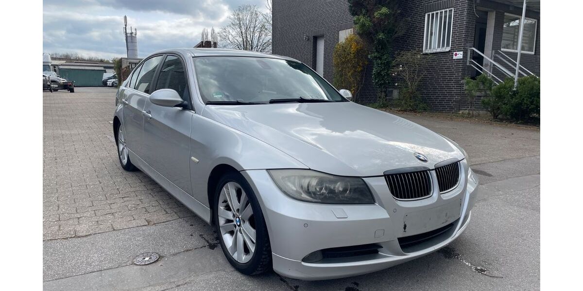 BMW 325 206.000 km 3.990 &euro; Gelsenkirchen 45884