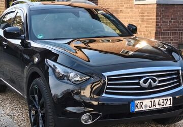 INFINITI QX70 96.000 km 21.998 &euro; Krefeld 47804