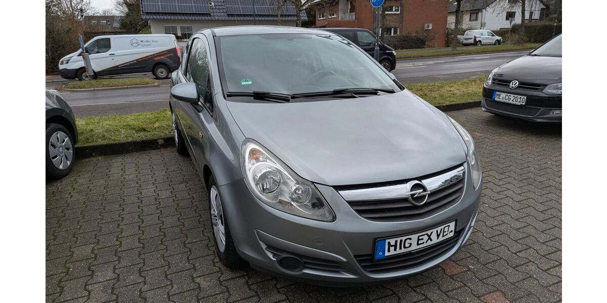 Opel Corsa 117.000 km 3.890 &euro; Ratingen 40878