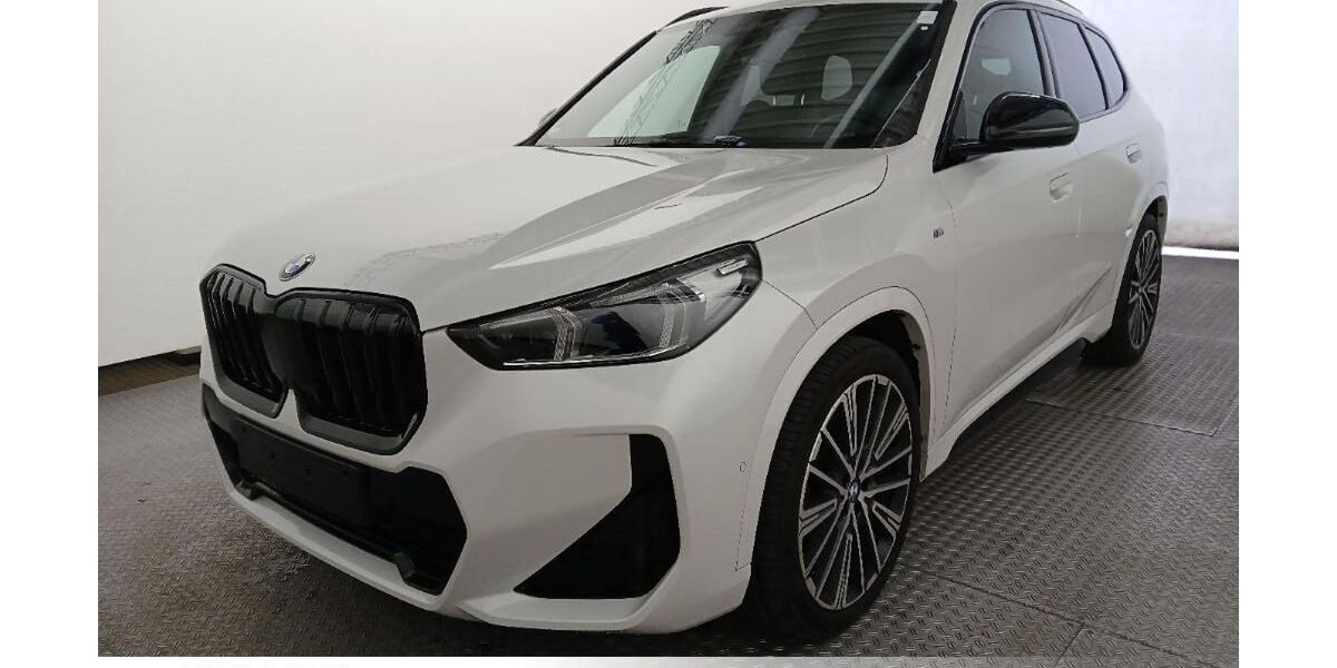BMW X1 49.700 km 42.490 &euro; Meerbusch 40668