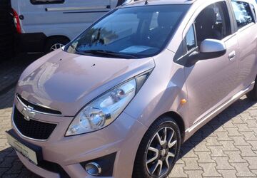 Chevrolet Spark 147.000 km 2.950 &euro; Mülheim 45481