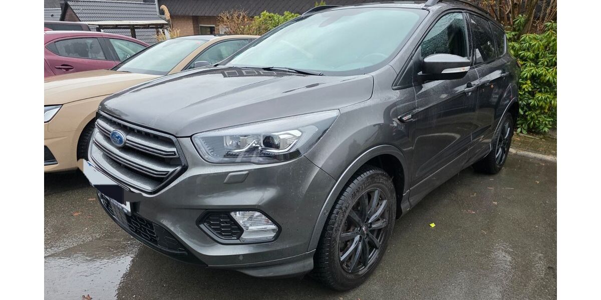 Ford Kuga 83.000 km 12.900 &euro; Essen 45219