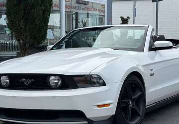 Ford Mustang 192.000 km 15.990 &euro; Kaarst 41564