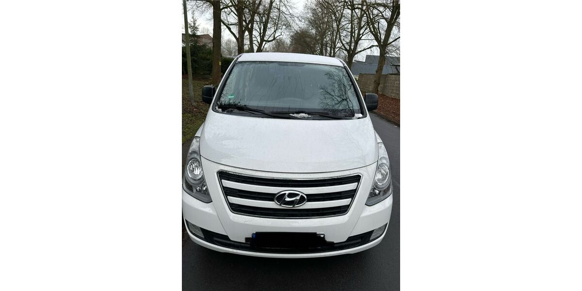 Hyundai H-1 Starex 201.800 km 12.500 &euro; Hattingen 45529
