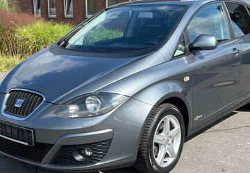 Seat Altea 111.000 km 5.800 &euro; Neuss 41460