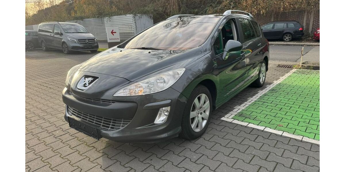 Peugeot 308 119.000 km 3.690 &euro; Bottrop 46238