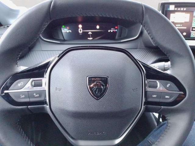 Peugeot 208 5.000 km 18.990 &euro; Duisburg 47059