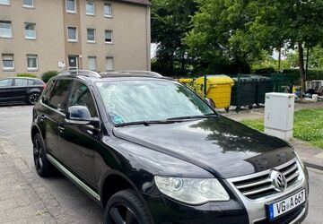 VW Touareg 320.000 km 7.200 &euro; Düsseldorf 40229