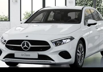 Mercedes-Benz A 180 9.900 km 28.990 &euro; Duisburg 47138