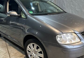 VW Touran 316.800 km 1.250 &euro; Duisburg 47059