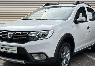 Dacia Sandero 94.995 km 9.990 &euro; Duisburg 47059