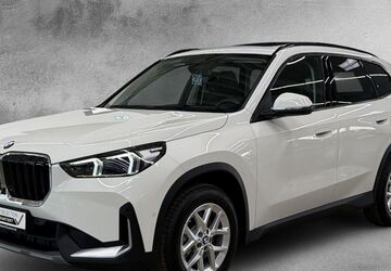 BMW X1 3.817 km 48.222 &euro; Krefeld 47800