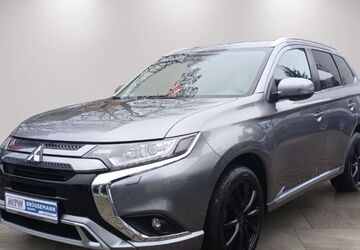 Mitsubishi Outlander 74.000 km 17.480 &euro; Düsseldorf 40599