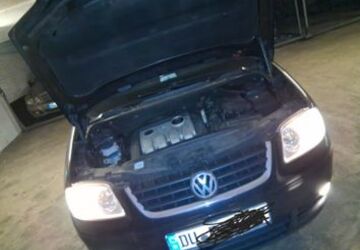 VW Touran 357.000 km 1.200 &euro; Duisburg 47249