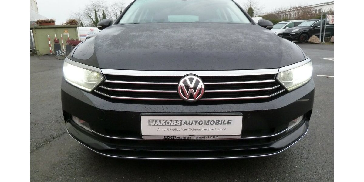 VW Passat 2.0 TDI Highline DSG Alcatara Navi STandh. 110.000 km 16.900 &euro; Ratingen 40885