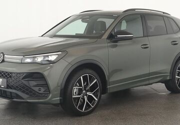 VW Tiguan 17.400 km 46.584 &euro; Neuss 41464