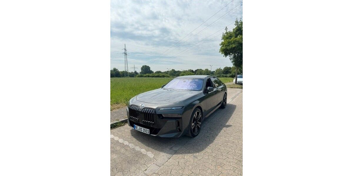 BMW 740 48.000 km 93.000 &euro; Ratingen 40878