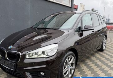 BMW 216 114.000 km 9.950 &euro; Duisburg 47259