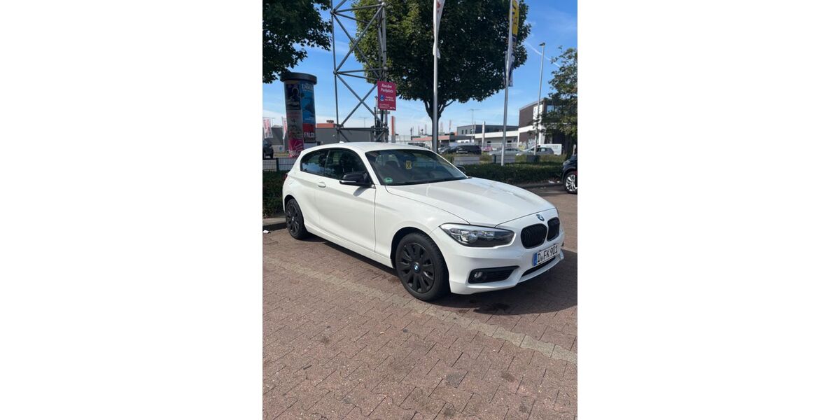 BMW 118 120.000 km 9.899 &euro; Düsseldorf 40625