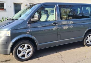 VW T5 Transporter 275.000 km 11.000 &euro; Düsseldorf 40474