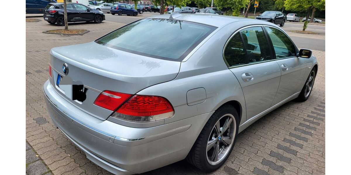 BMW 730 290.000 km 4.950 &euro; Duisburg 47167
