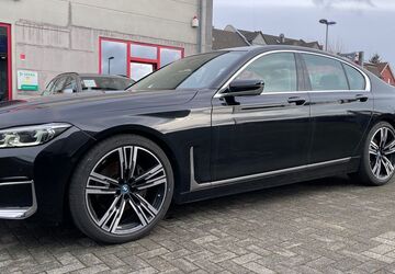 BMW 730 89.000 km 42.950 &euro; Velbert 42553