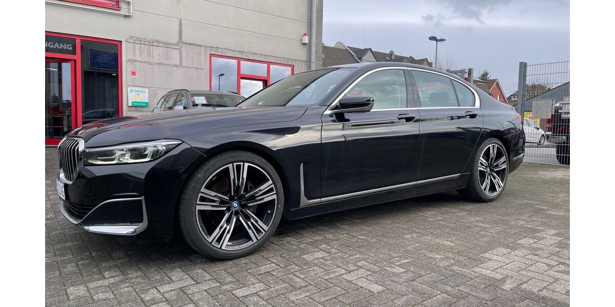 BMW 730 89.000 km 42.950 &euro; Velbert 42553