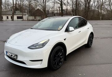 Tesla Model Y 37.000 km 32.900 &euro; Dinslaken 46535