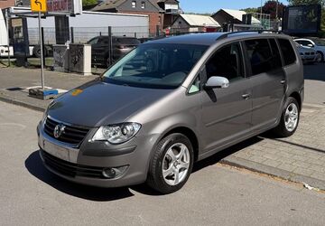 VW Touran 230.000 km 4.580 &euro; Duisburg 47226