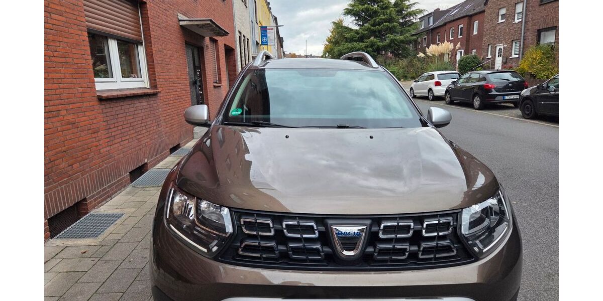 Dacia Duster 86.500 km 10.000 &euro; Oberhausen 46047