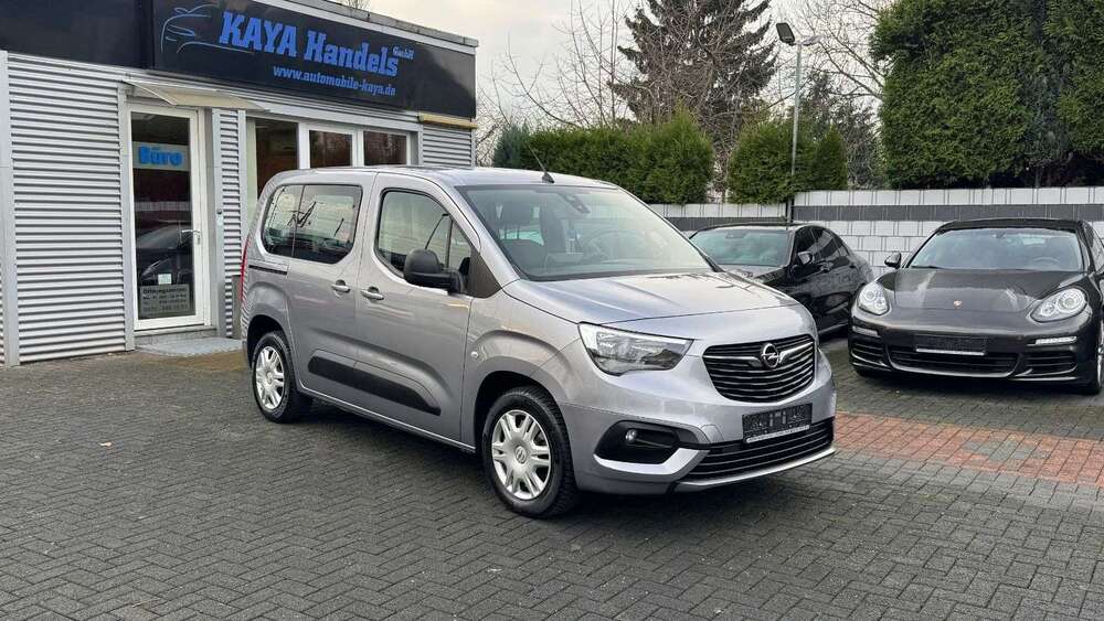 Opel Combo 189.983 km 9.490 &euro; Mülheim 45476