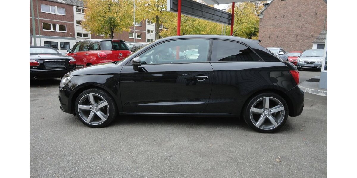 Audi A1 ambition 1,2 TFSI Klimaautom.SHZ PDC Alu17 105.000 km 7.390 &euro; Neuss 41462