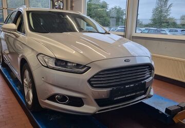 Ford Mondeo 91.800 km 14.950 &euro; Duisburg 47167