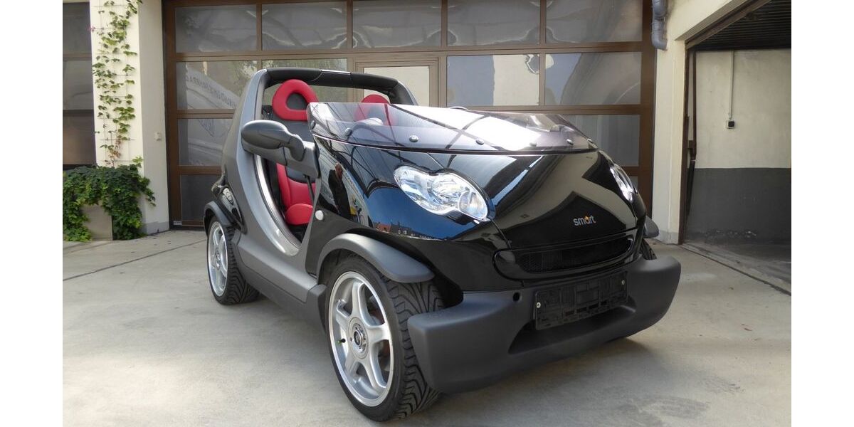 Smart Crossblade 9.600 km 19.900 &euro; Essen 45149