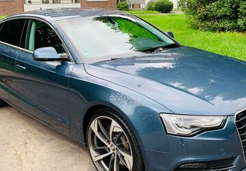 Audi A5 172.000 km 16.500 &euro; Düsseldorf 40591