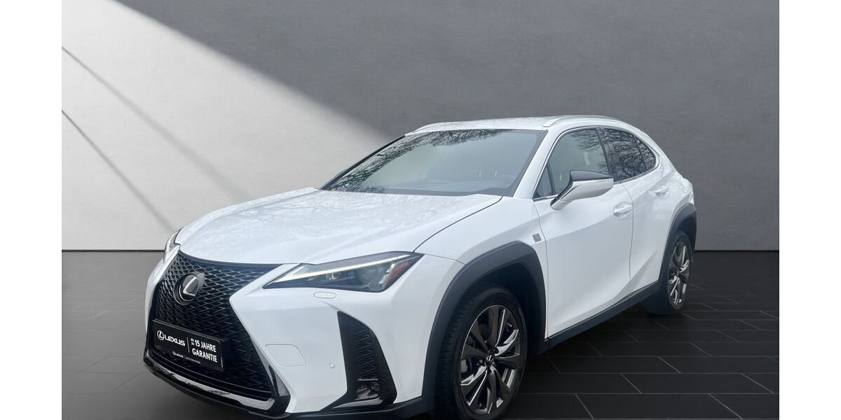 Lexus UX 16.505 km 33.990 &euro; Wesel 46485